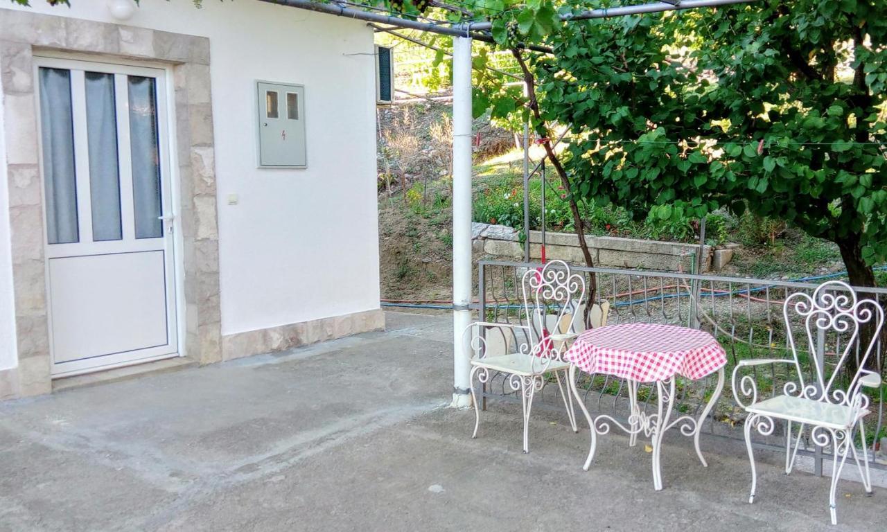 Apartmani Bosco Tivat Exterior photo